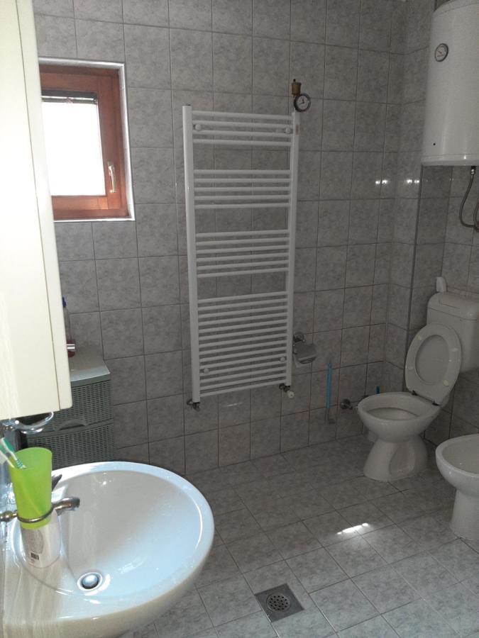 New Year 2024 For 8 Peoples Apartment *